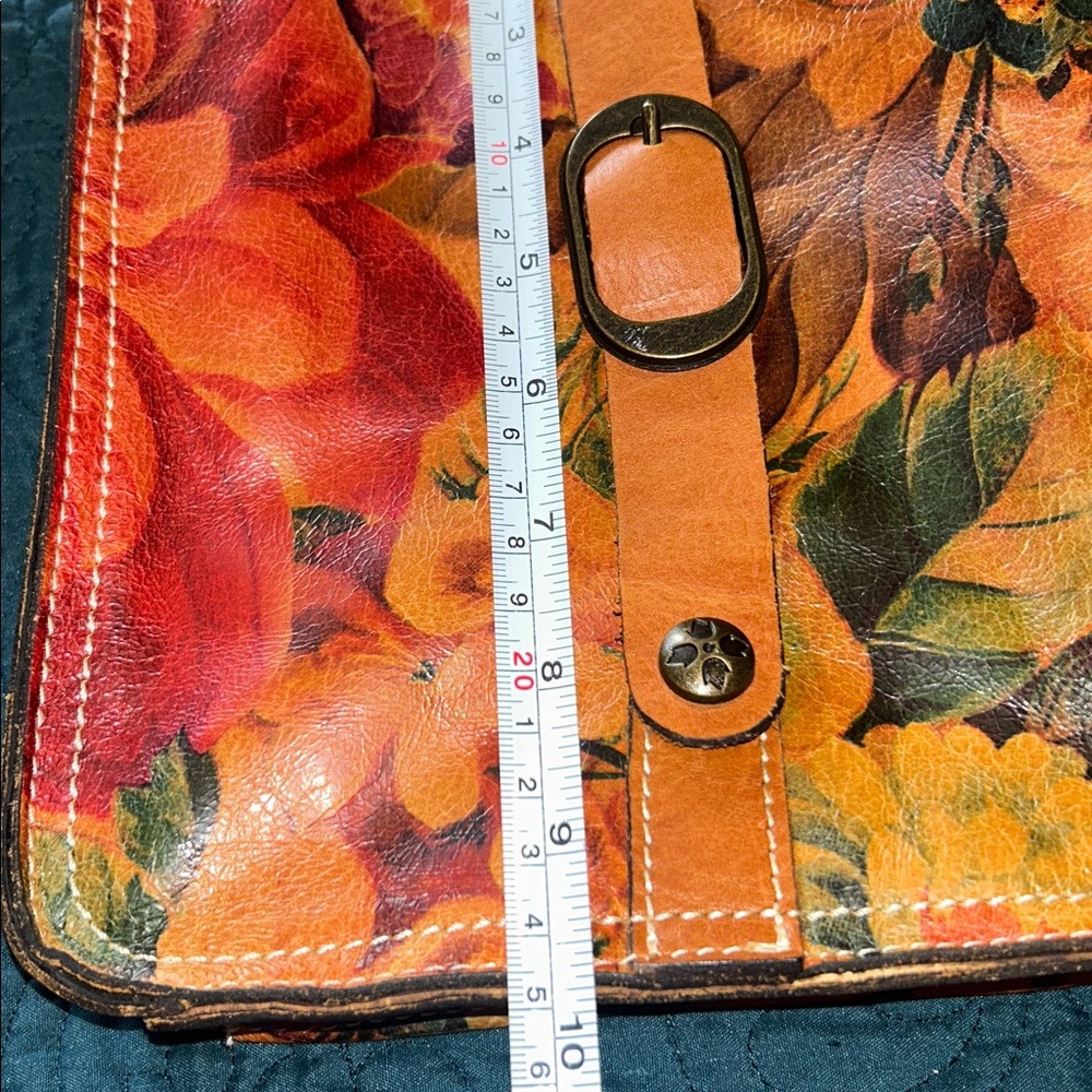 Patricia Nash Multi Color Venezia Crossbody Bag - Picture 9 of 11